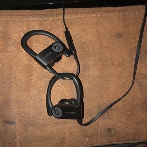 Powerbeats